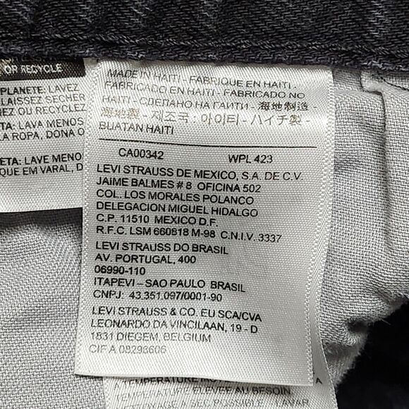 Levis 501 Mens Jeans Size 34x28 Regular Straight Fit Leg Denim Black Hemmed - Picture 9 of 16